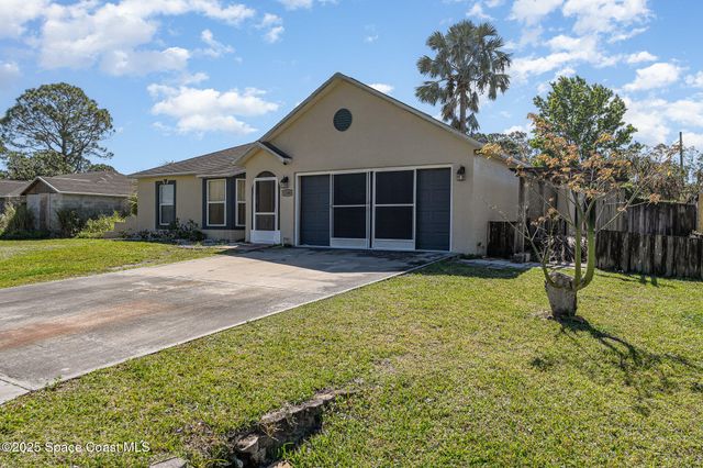 1386 Scranton Street SW, Palm Bay, FL 32908