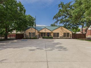 335 W Main Street, Lewisville, TX 75057