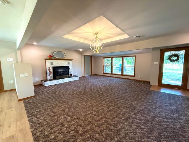 21851 Lawrence 1090, Monett, MO 65708