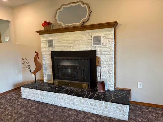 21851 Lawrence 1090, Monett, MO 65708