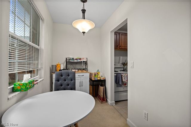 2885 Pease Drive 303, Rocky River, OH 44116