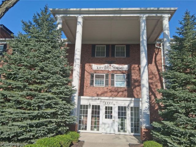 2885 Pease Drive 303, Rocky River, OH 44116