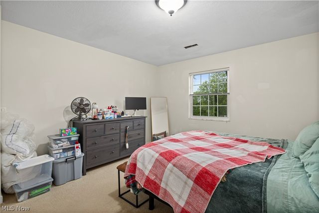 2885 Pease Drive 303, Rocky River, OH 44116