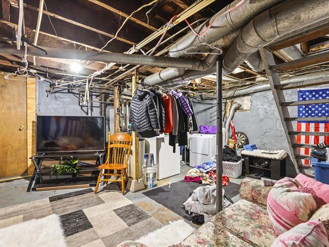 1128 Grant Avenue, Rockford, IL 61103