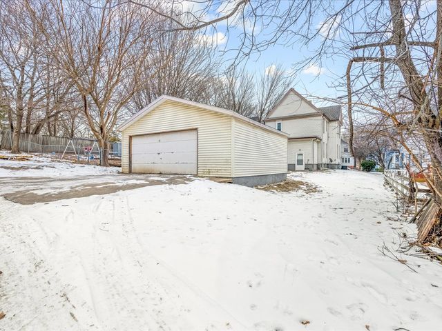 1128 Grant Avenue, Rockford, IL 61103