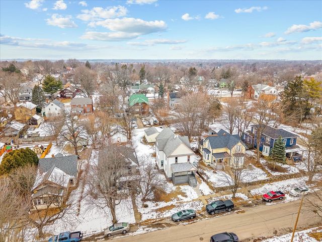 1128 Grant Avenue, Rockford, IL 61103