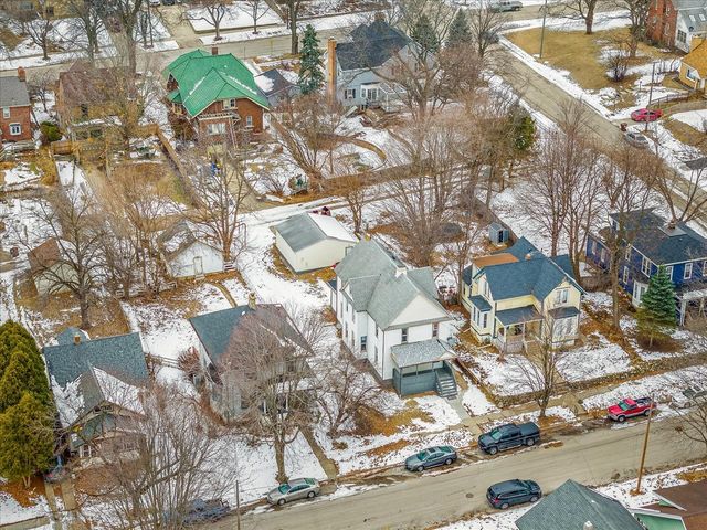 1128 Grant Avenue, Rockford, IL 61103