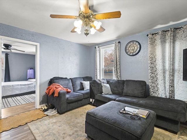 1128 Grant Avenue, Rockford, IL 61103