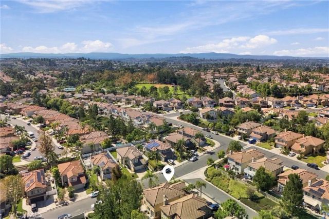 24 Via Boyero, Rancho Santa Margarita, CA 92688