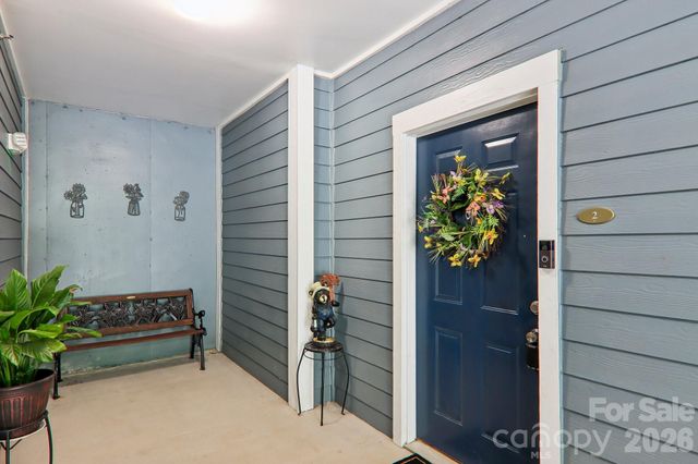 100 Vista Lake Drive 2, Candler, NC 28715