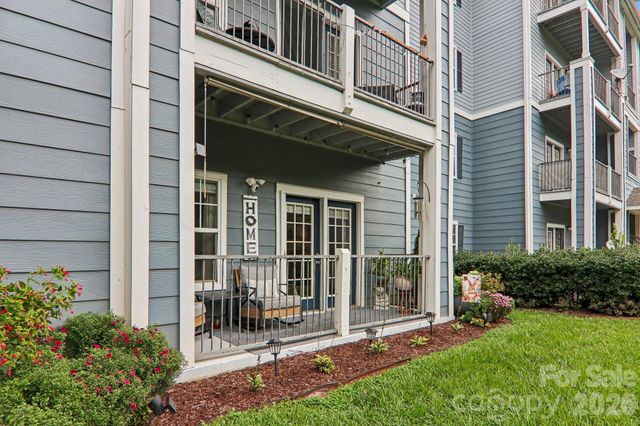 100 Vista Lake Drive 2, Candler, NC 28715
