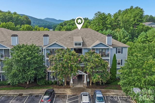 100 Vista Lake Drive 2, Candler, NC 28715
