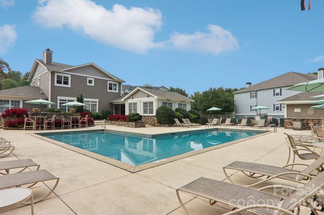 100 Vista Lake Drive 2, Candler, NC 28715