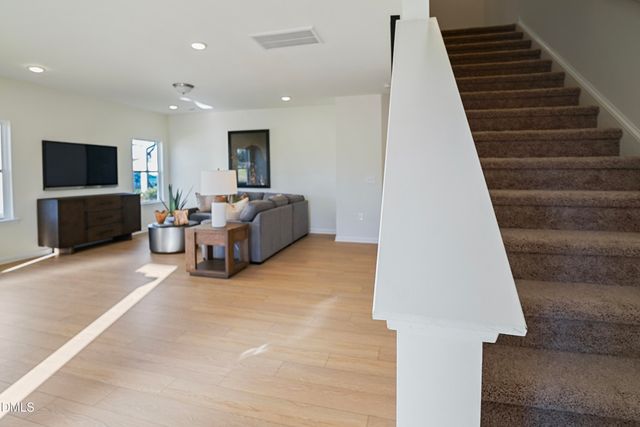 142 Oyster Tabby Drive, Lillington, NC 27546