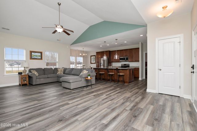 116 Parrish Point Lane, Moyock, NC 27958