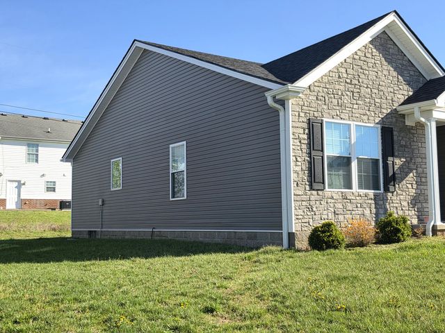 108 Michelle Ann Court, Harrodsburg, KY 40330