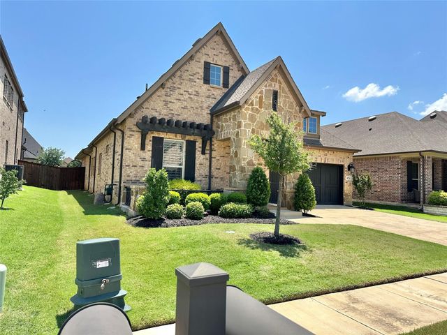 4974 Gleneagle Drive, Flower Mound, TX 75028