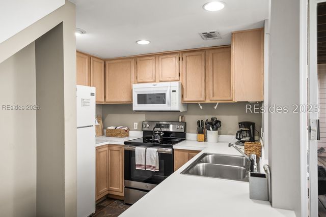 850 Bonito Dr, Fripp Island, SC 29920