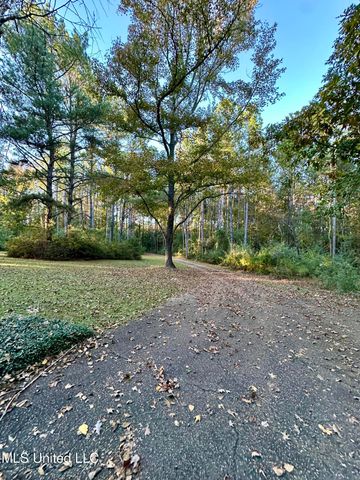 120 Memory Lane, Magee, MS 39111