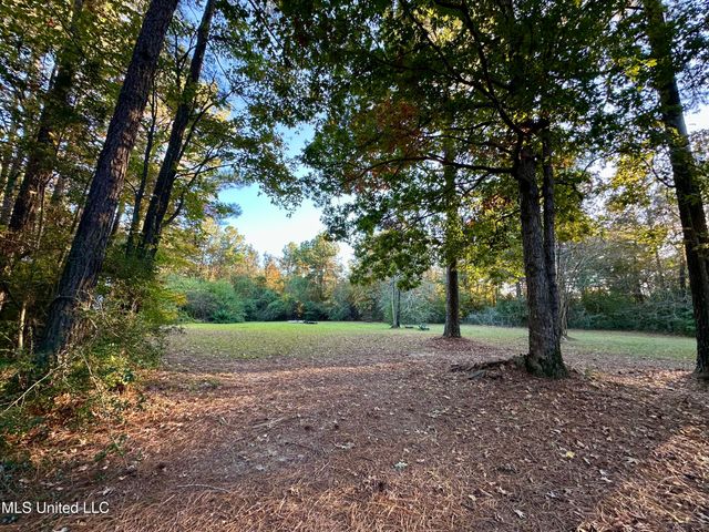 120 Memory Lane, Magee, MS 39111