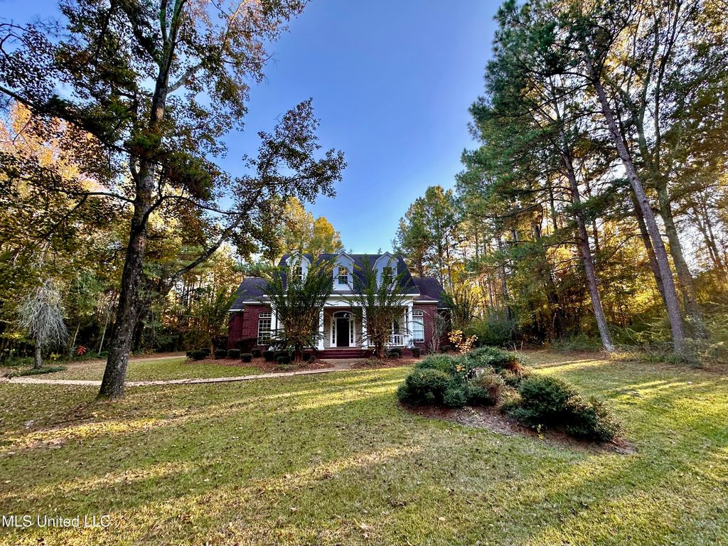 120 Memory Lane, Magee, MS 39111