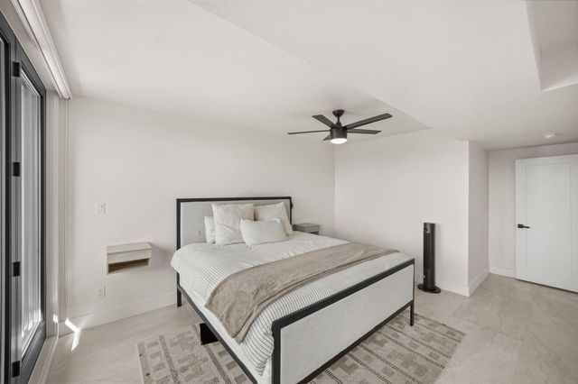 1704 W Tabor Street, Houston, TX 77009