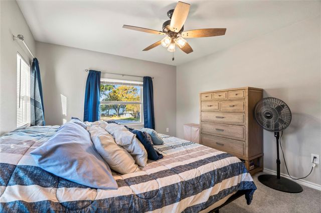 157 Lakeview Drive S, Livingston, TX 77351