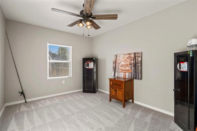 157 Lakeview Drive S, Livingston, TX 77351