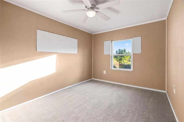 157 Lakeview Drive S, Livingston, TX 77351