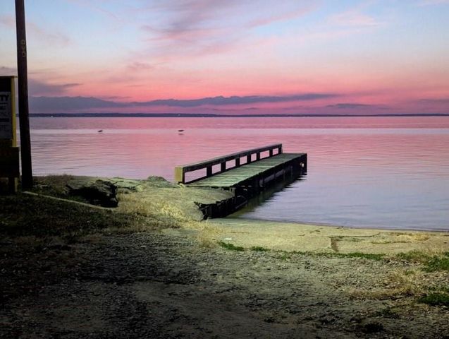 157 Lakeview Drive S, Livingston, TX 77351