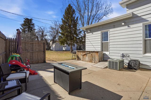 1334 WILLARD ST, Sturgis, SD 57785