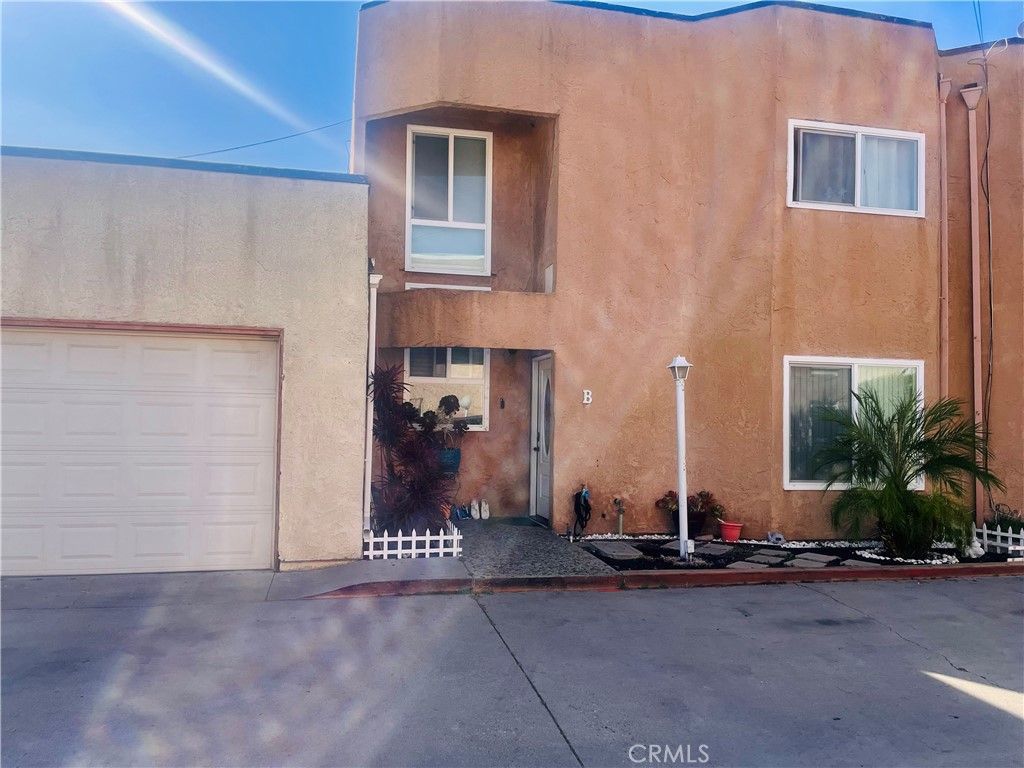 4255 Clara Street B, Cudahy, CA 90201