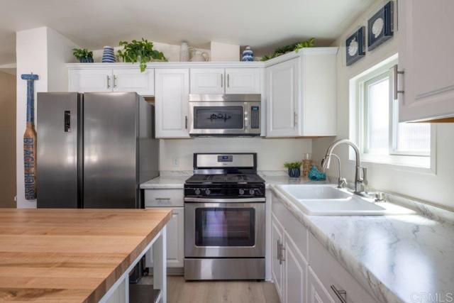 123 Jasper Street, Encinitas, CA 92024