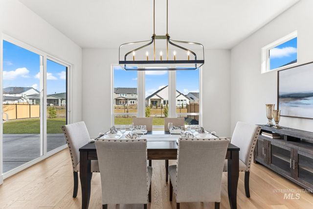 6718 Big Wood Way, Star, ID 83669
