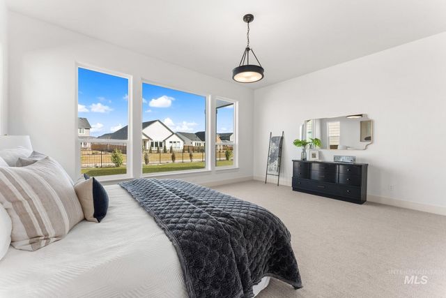 6718 Big Wood Way, Star, ID 83669