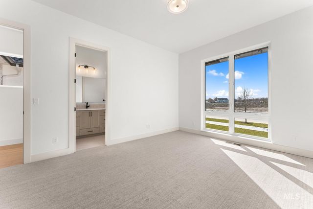 6718 Big Wood Way, Star, ID 83669