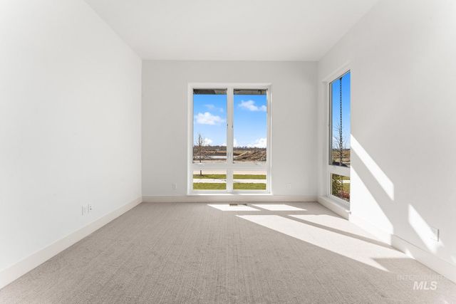 6718 Big Wood Way, Star, ID 83669