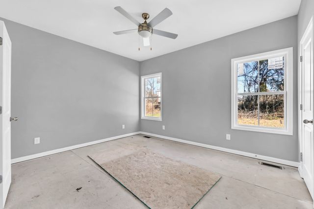 58 E Fork Drive AB, Clarksville, TN 37042