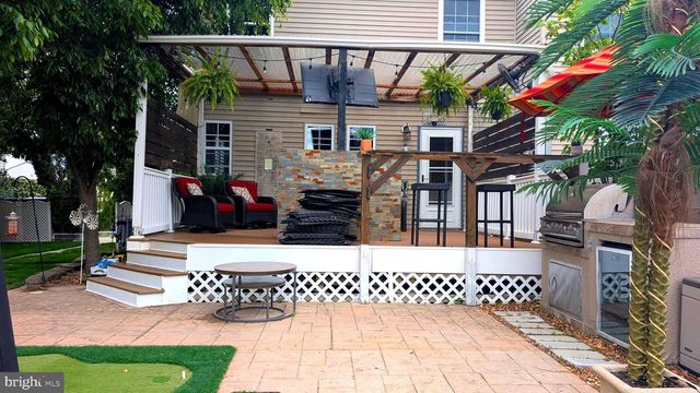 13 FOSTERTOWN LN, Mullica Hill, NJ 08062