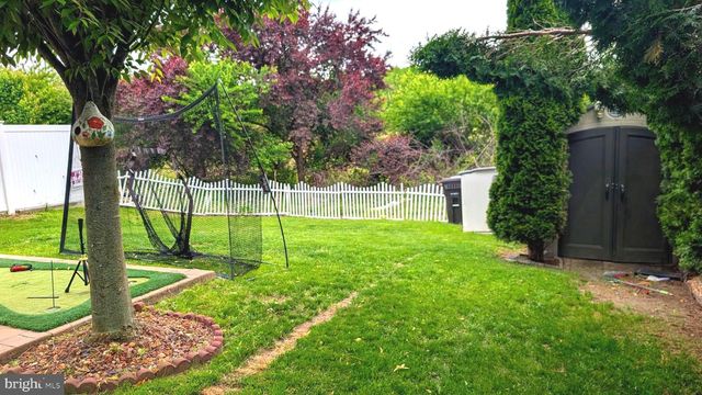 13 FOSTERTOWN LN, Mullica Hill, NJ 08062