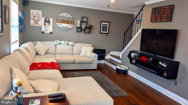 13 FOSTERTOWN LN, Mullica Hill, NJ 08062