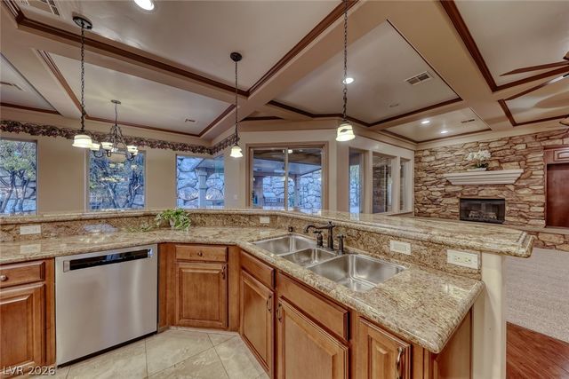 905 Rhyolite Terrace, Henderson, NV 89011
