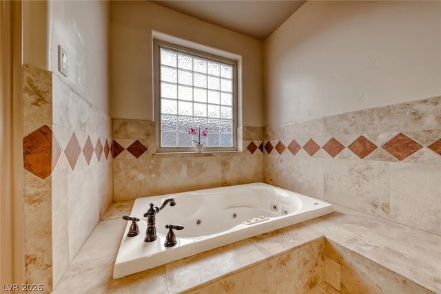 905 Rhyolite Terrace, Henderson, NV 89011