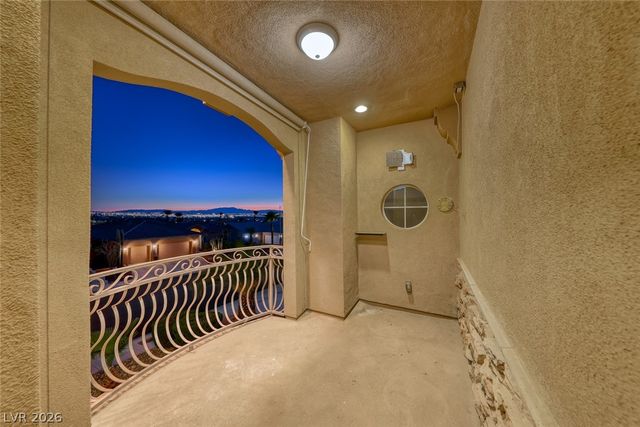 905 Rhyolite Terrace, Henderson, NV 89011