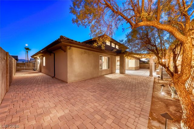905 Rhyolite Terrace, Henderson, NV 89011