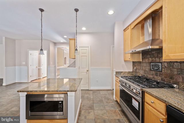 231 KIMBERWICK LN, Stafford, VA 22556