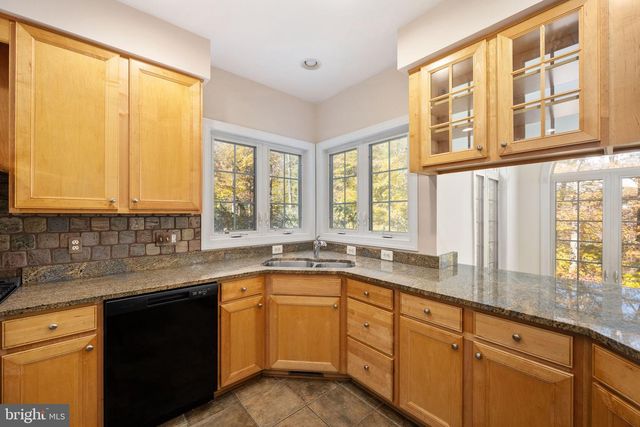 231 KIMBERWICK LN, Stafford, VA 22556