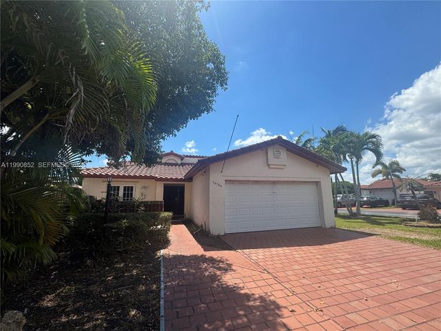 14750 SW 111th St 1, Miami, FL 33196