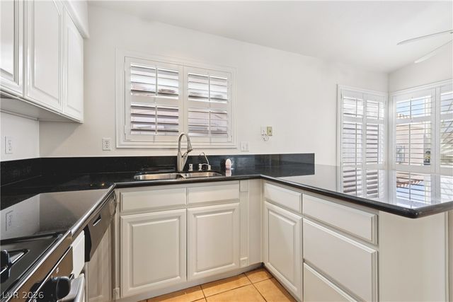 8768 Redtail Court, Henderson, NV 89074