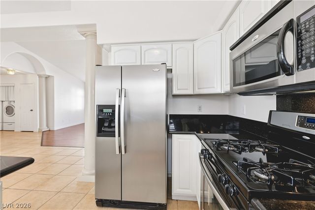 8768 Redtail Court, Henderson, NV 89074